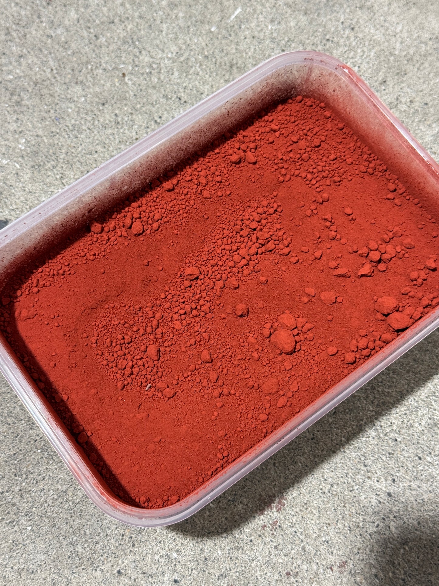 顔料 　-cg